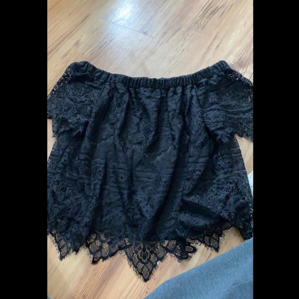 ▪️ OFF THE SHOULDER SHIRT ▪️